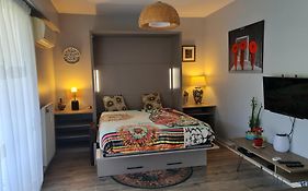 Golfe Juan Studio